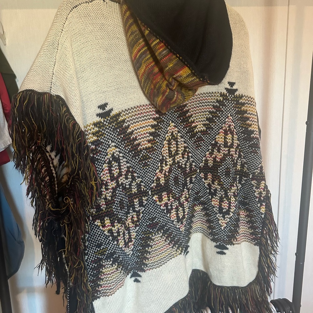 Multicolor Geometric Pattern Sweater - image 2